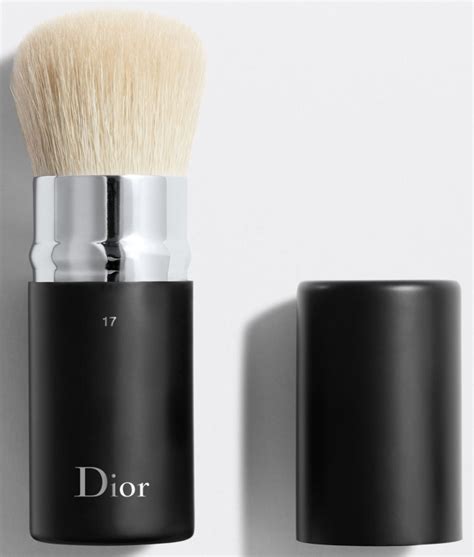 dior mini kabuki pinsel|Dior Backstage Kabuki Brush 17 .